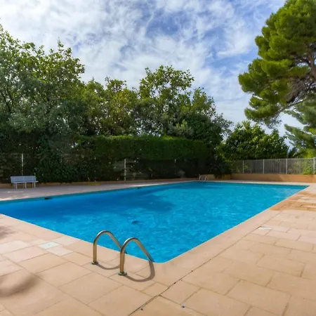 Les Comores Private * Antibes